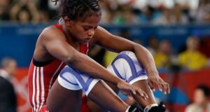 Delincuentes atracaron a Jackeline Rentería