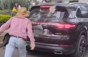atropello-manifestante-colprensa-carro