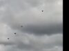 Video: soldado a quien no se le abrió el paracaídas, milagrosamente está con vida paracaidas_militar