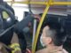 Se le atascó la mano en el pasamanos de un bus de Transmilenio pasamanos_transmilenio